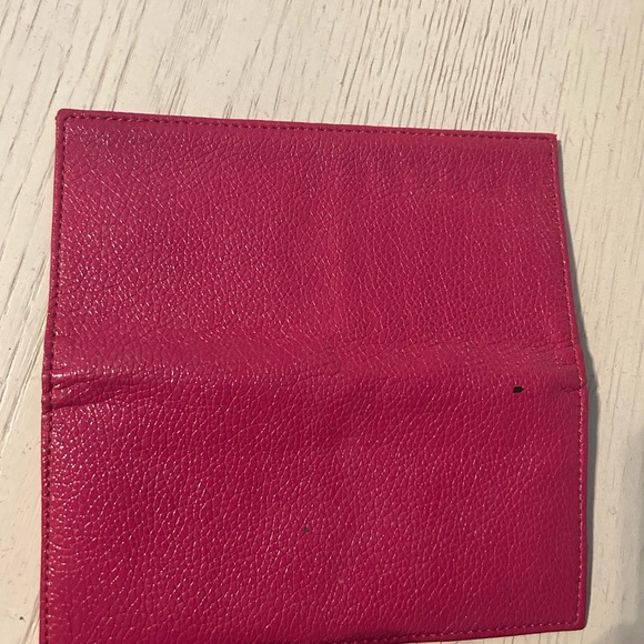 Pink guess wallet - Picture 3 of 6